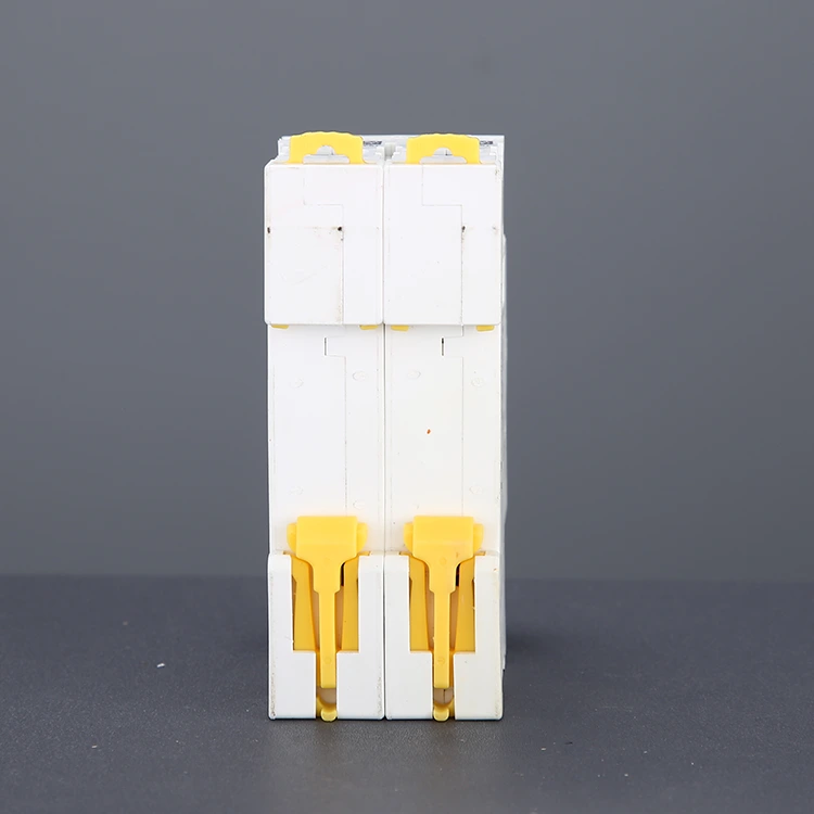 DIN Rail Mount Miniature Circuit Breaker